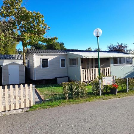 Le Mobile Home Le Victory Situe Au Camping Le Rio นัวแยลส์-ซูร์-แมร์ ภายนอก รูปภาพ